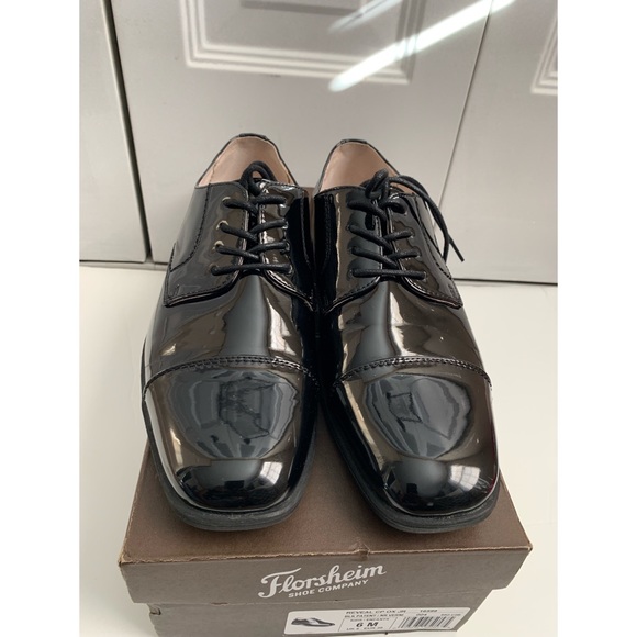 Boys Dress Shoes - Picture 4 of 8